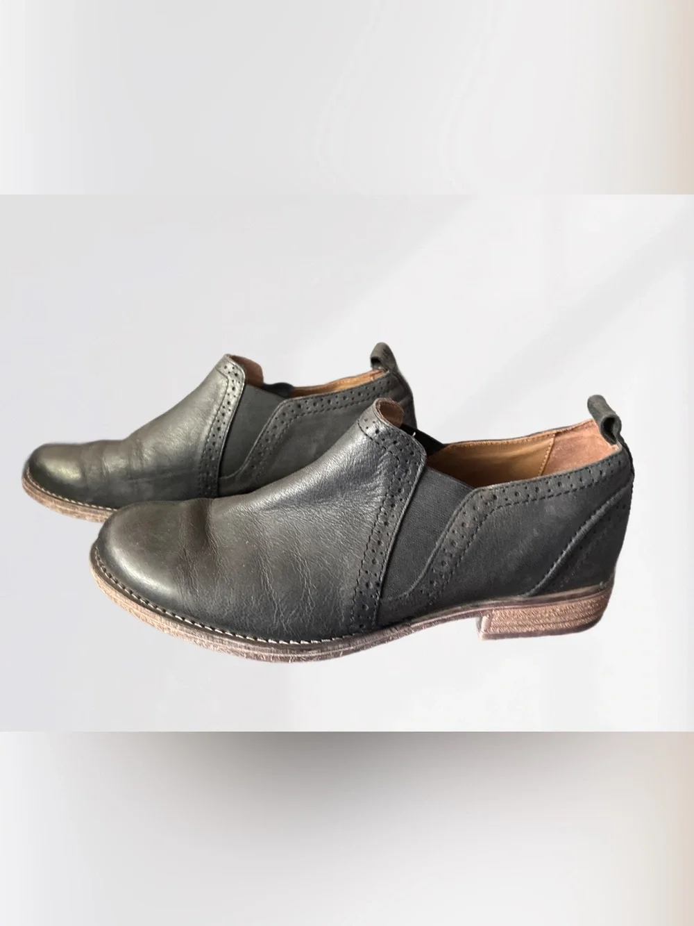 Josef Seibel Sienna 43 Black Slip-On Leather Ankle Bootie/Shoe Size 39 or 8.5